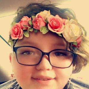 Meet your Posher, Chloe